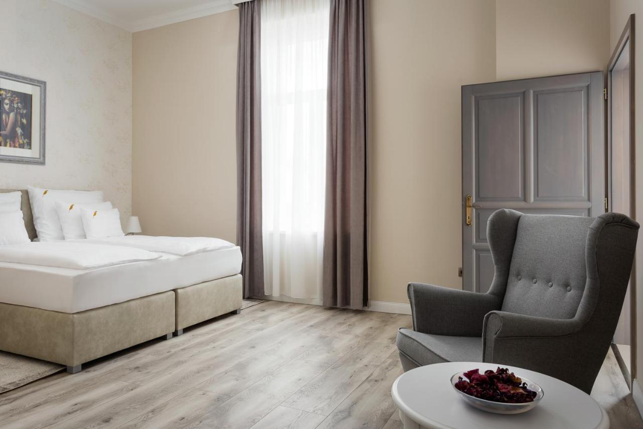 Notarius Vendeghaz Bed & Breakfast Poroszló Екстериор снимка